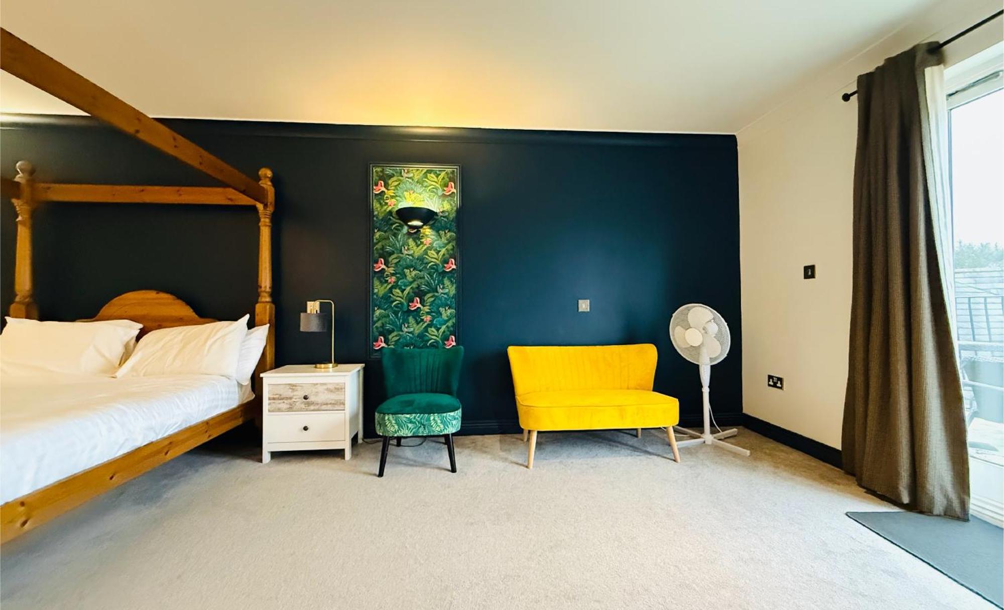 Hustyns Hotel Saint Wenn 외부 사진