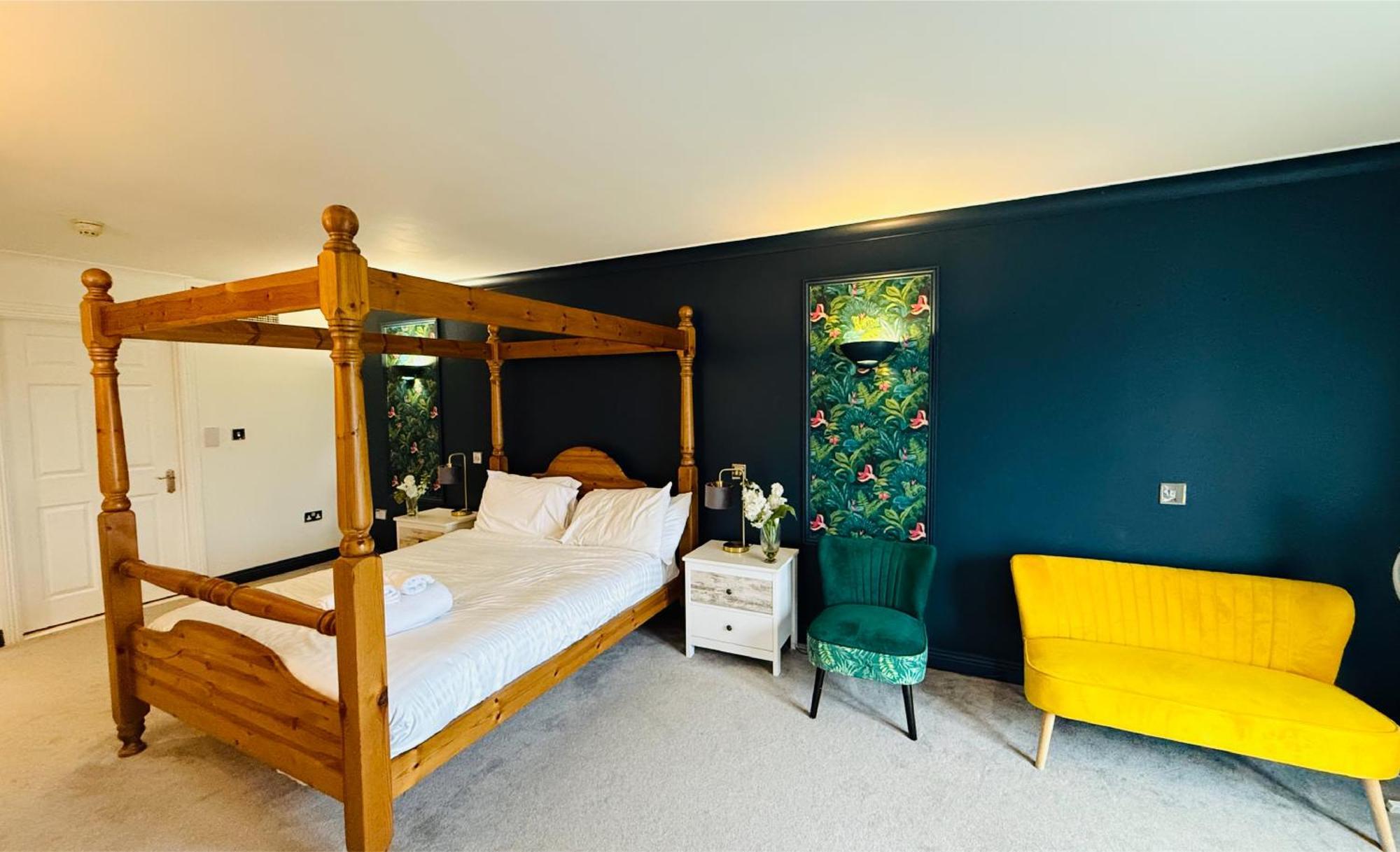 Hustyns Hotel Saint Wenn 외부 사진