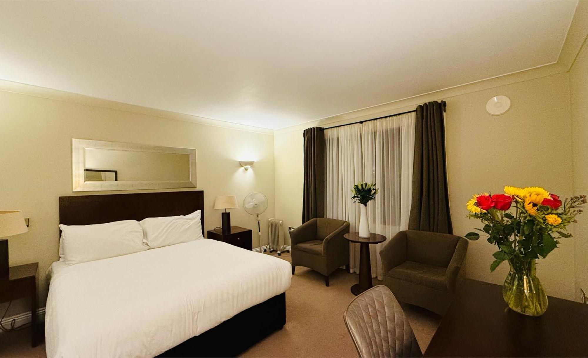 Hustyns Hotel Saint Wenn 외부 사진