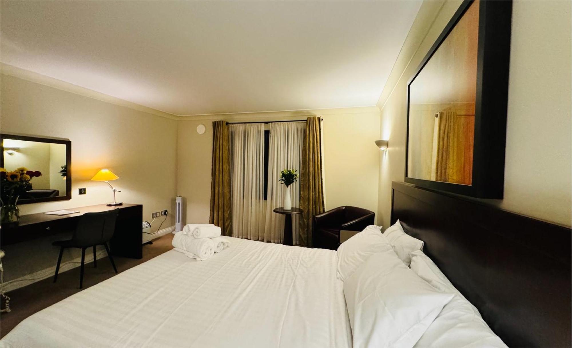 Hustyns Hotel Saint Wenn 외부 사진