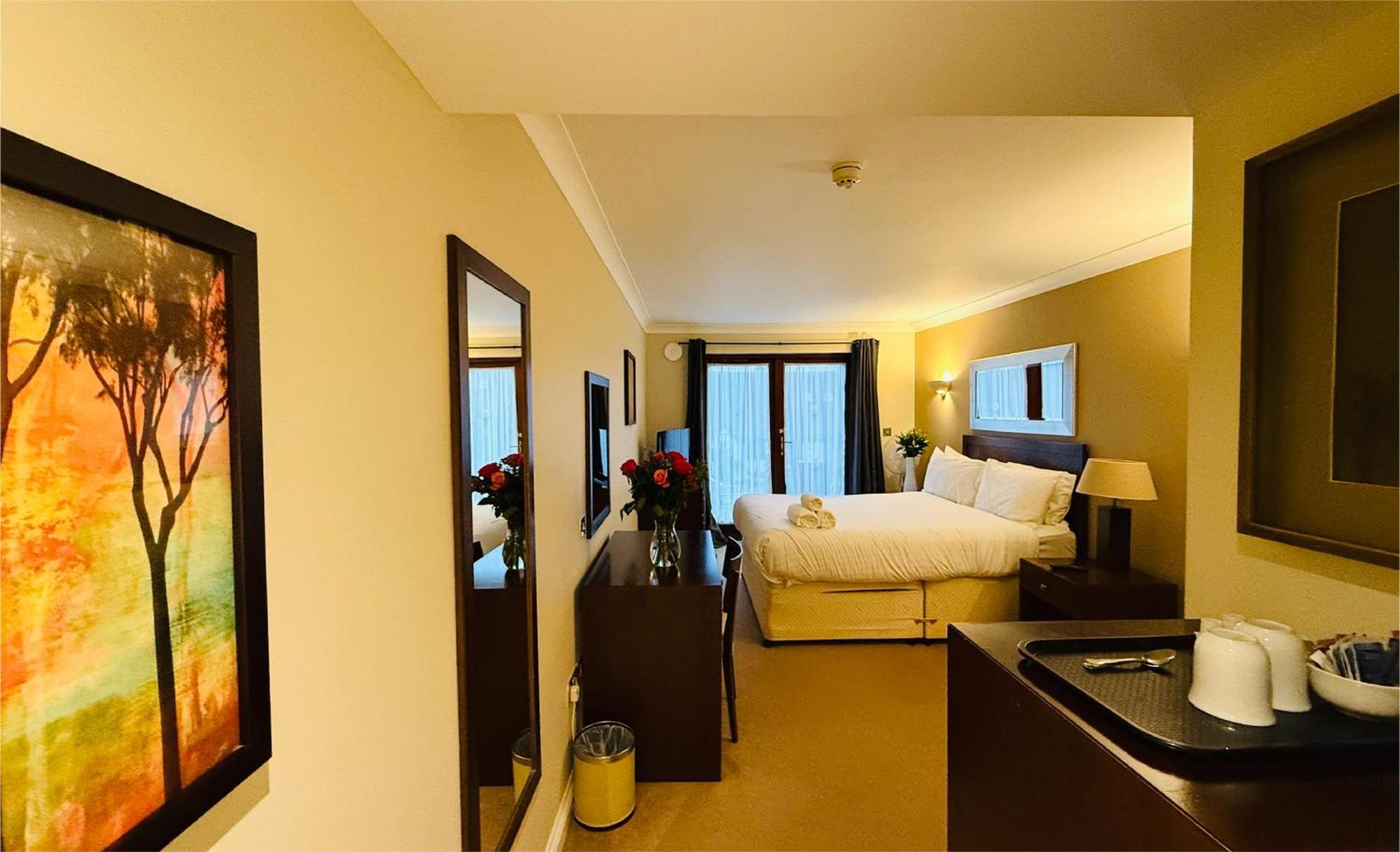Hustyns Hotel Saint Wenn 외부 사진