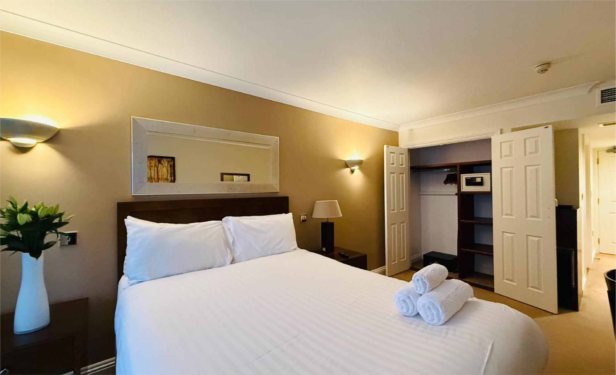 Hustyns Hotel Saint Wenn 외부 사진
